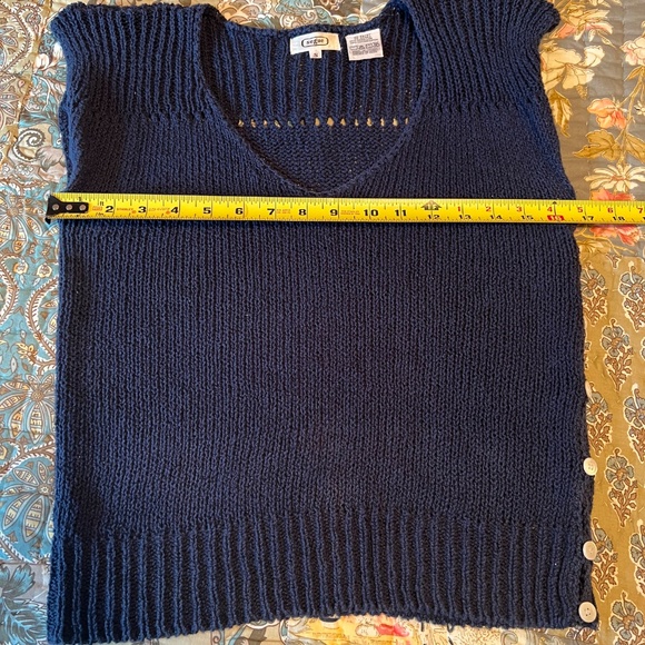 Vintage Deep Blue Sleeveless Sweater Vest - Picture 6 of 9
